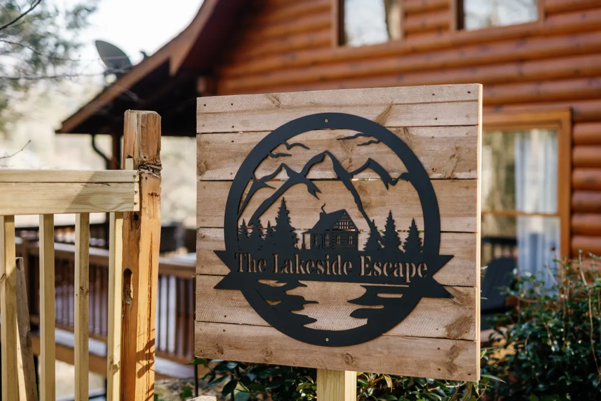 Welcome to The Lakeside Escape