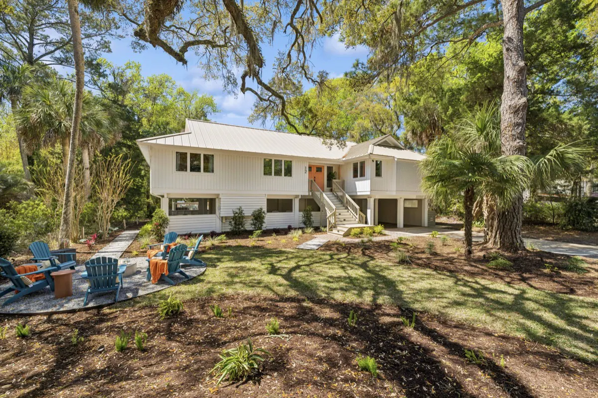 Welcome to The Beach Escape HHI - one of Hilton Head's most walkable luxury escapes